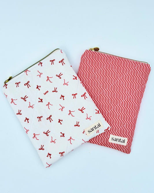 Red Ribbons E-Reader Sleeve