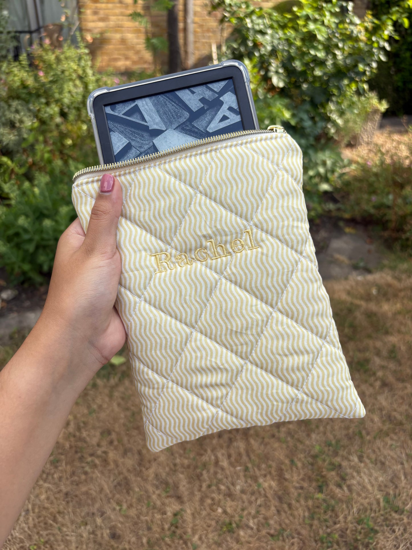 Butter E-Reader Sleeve