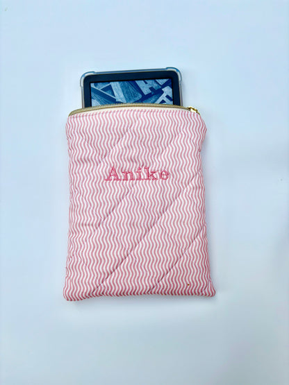 Sakura E-Reader Sleeve